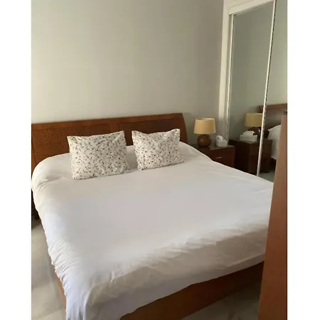 Апартаменти Playamar - A 400m De La Playa *