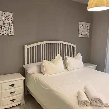 Playamar - A 400m De La Playa Торремолінос